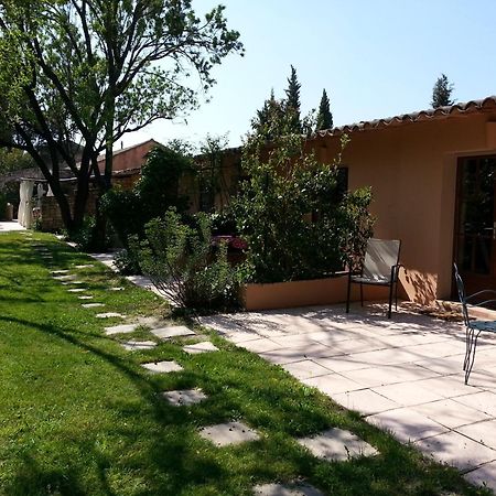 Bed and Breakfast Mas La Provence LʼIsle-sur-la-Sorgue Zewnętrze zdjęcie